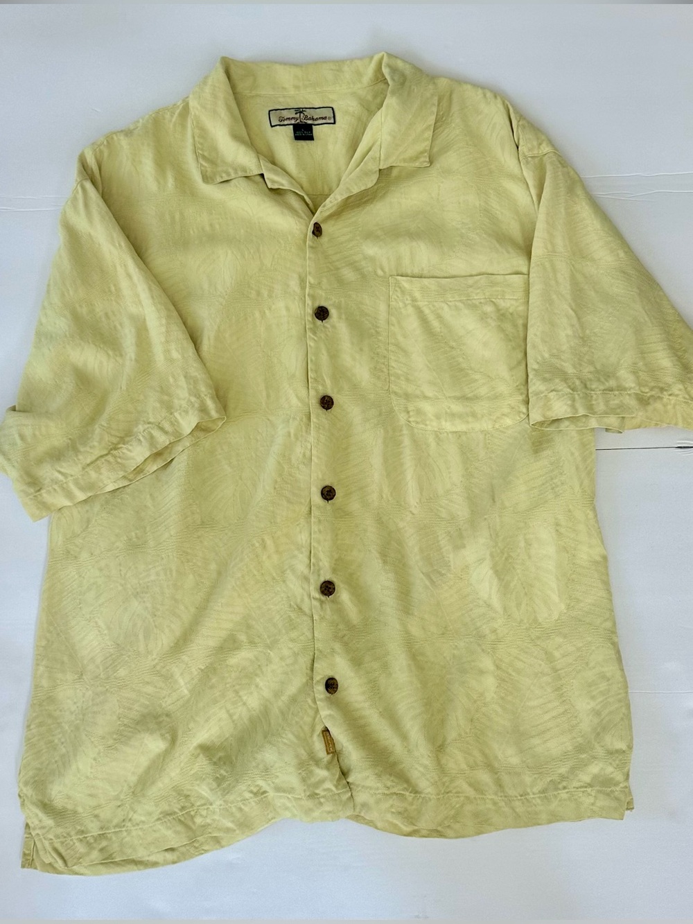 Tommy Bahama Silk Short Sleeve Button-Up Hawaiian Camp Shirt L Yellow Leaf EUC